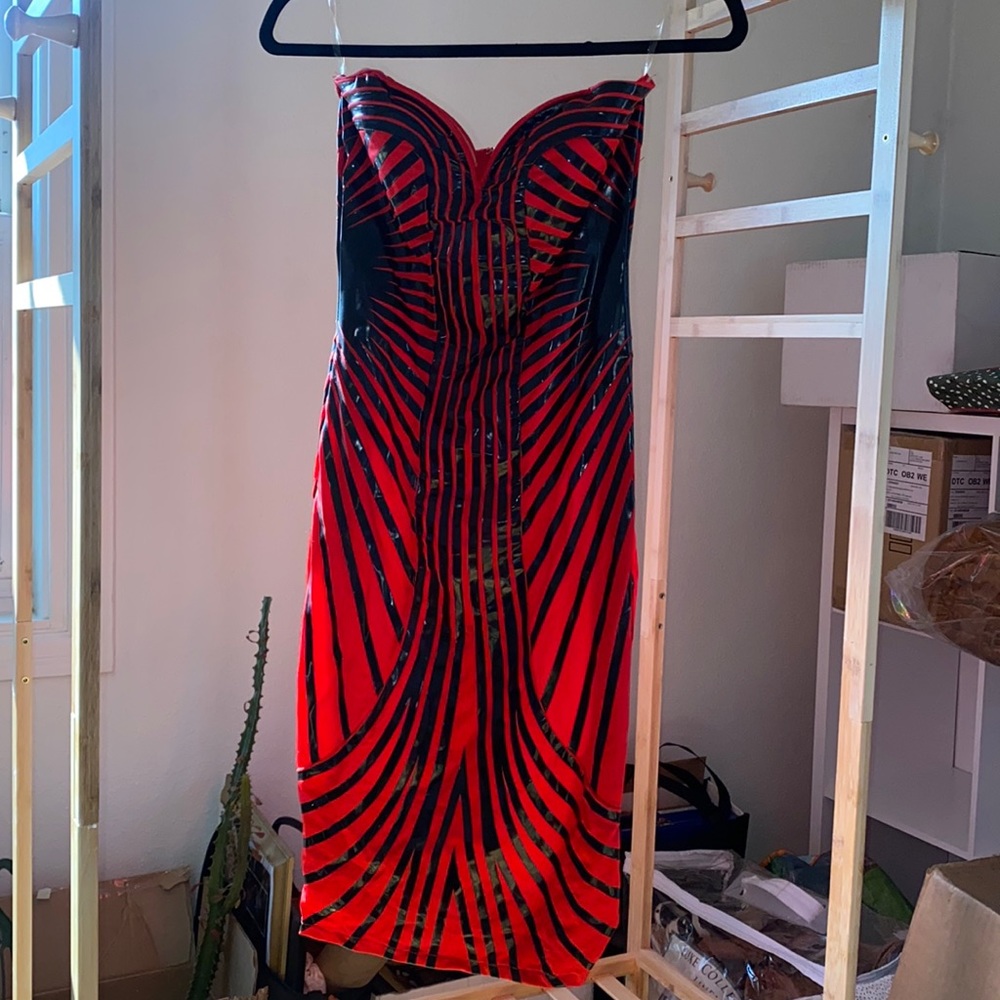 Strapless roaring 20s dress